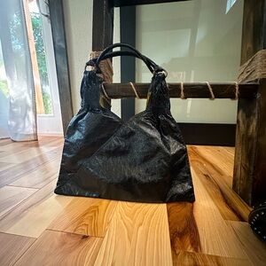 Ananas Collection- Black Handbag